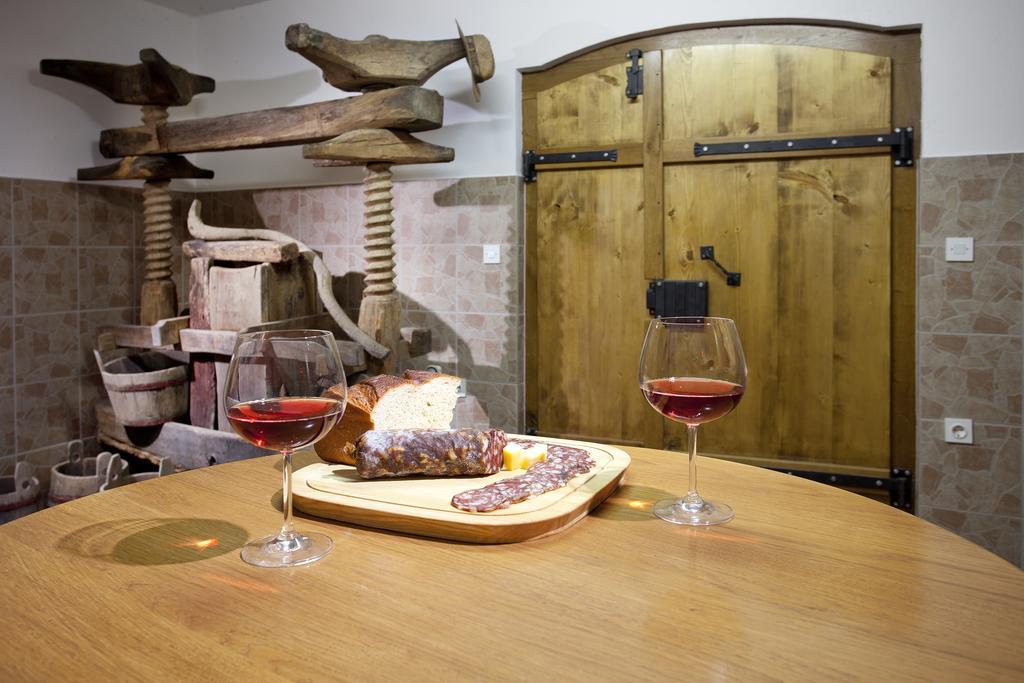Vineyard Cottage Lustek Novo Mesto Pokój zdjęcie