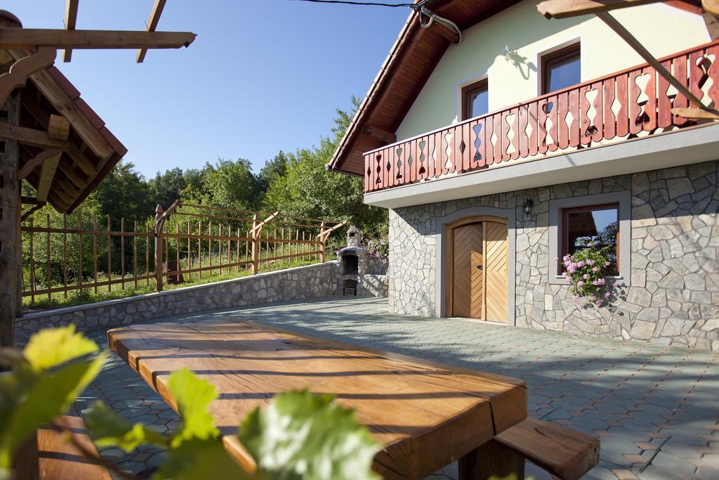 Vineyard Cottage Lustek Novo Mesto Zewnętrze zdjęcie